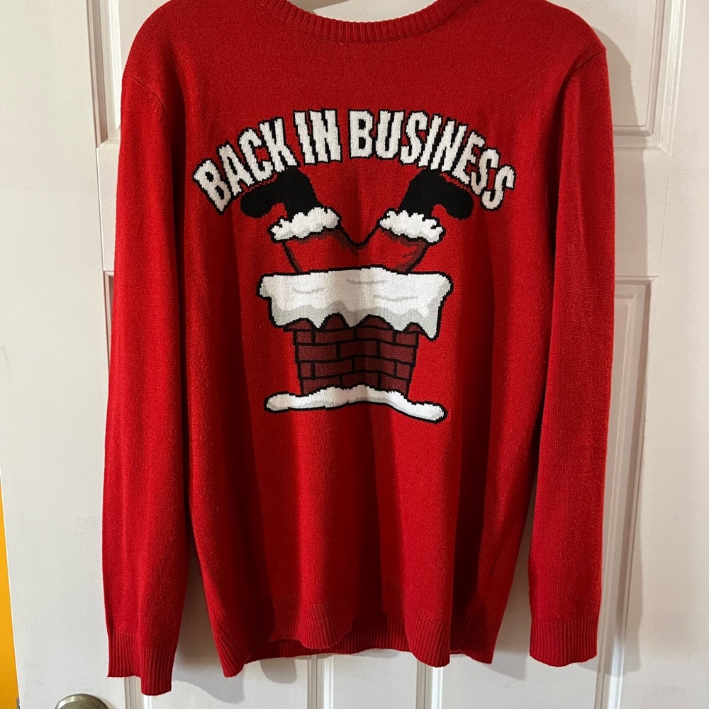 H&M Red Crewneck Sweater with Festive Design. Christmas sweater.